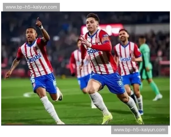 马德里德比之巅：皇马vs马竞，谁能统领这座城的深夜？